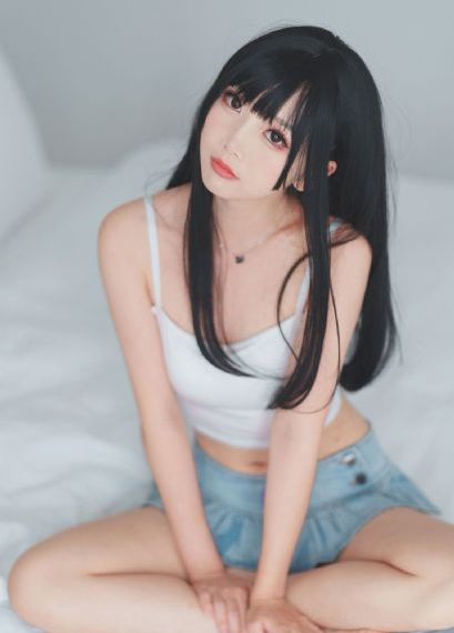 欧美裸视频美女_DVD高清电影在线