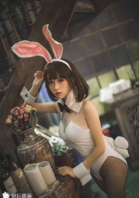 亚洲偷拍自拍东方av_1080高清完整版播放