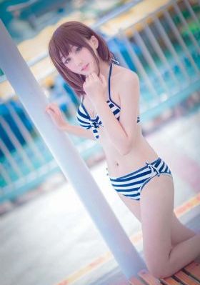 欧美亚洲美女对比_HD免费电视剧